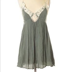Green lace dress